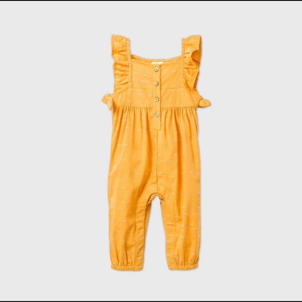Cat and Jack Baby Girl romper 6-9 months gold